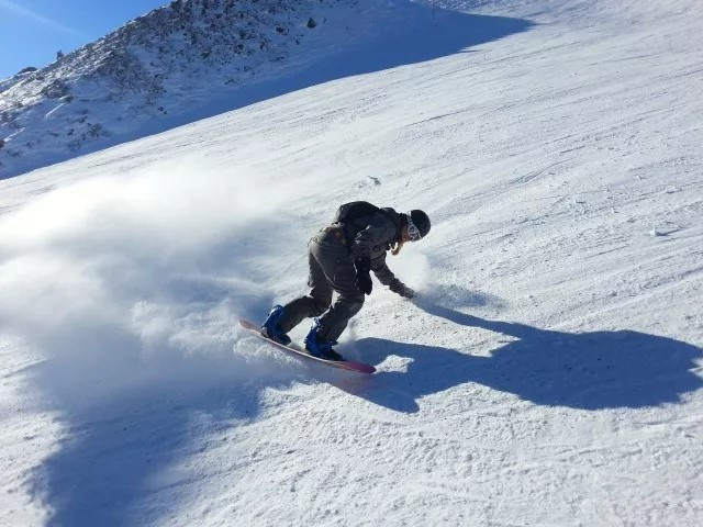 第二届“飞雪极限”助力三亿人上冰雪